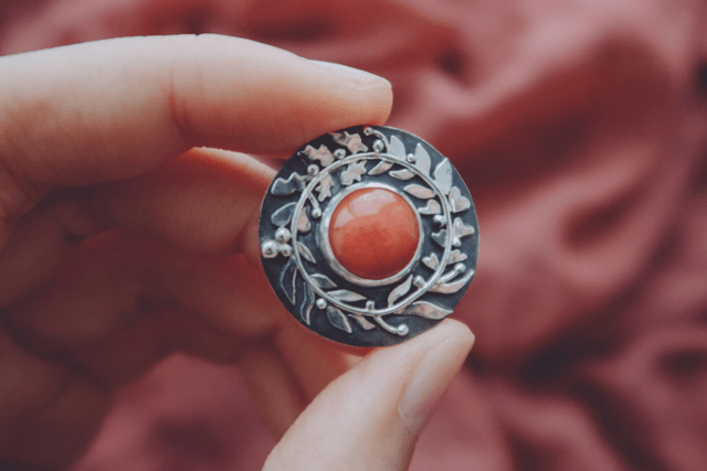 Laurel Wreath Necklace & Broch no.1